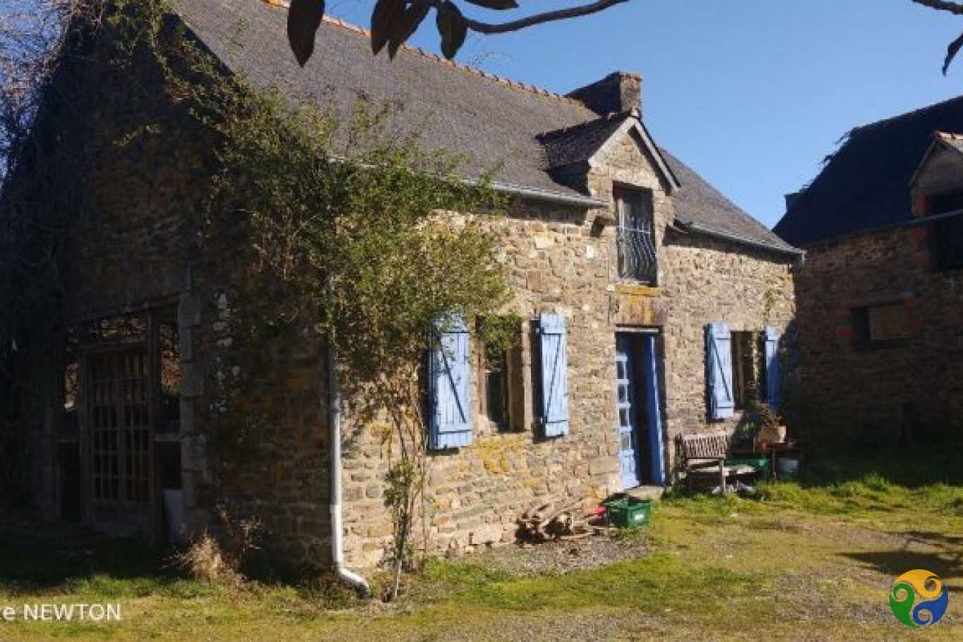 σπίτι σε Plouguenast-Langast, Brittany 10114480