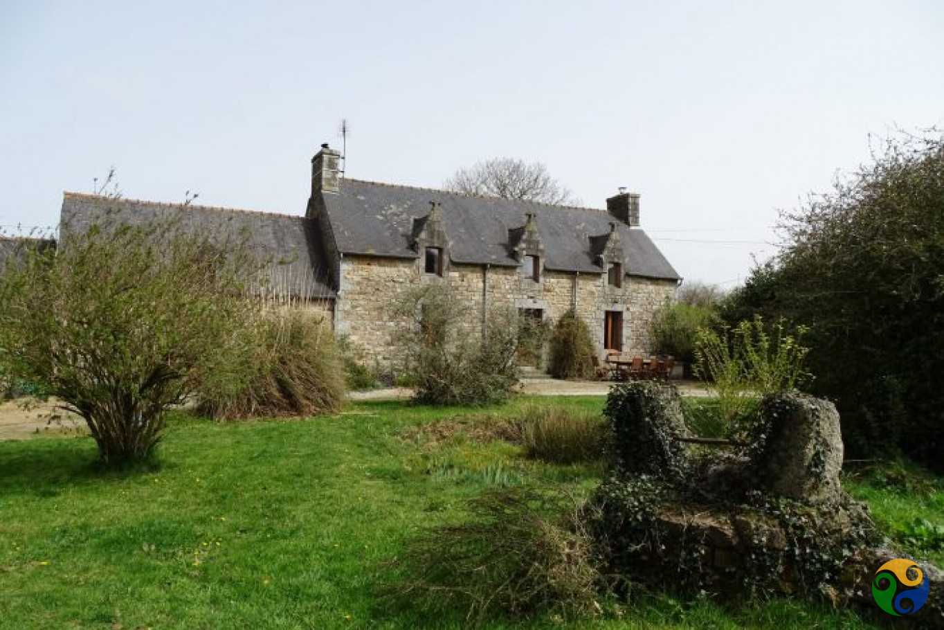 rumah dalam Maël-Pestivien, Brittany 10114533