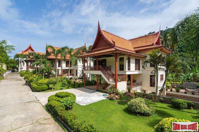 Dom w Tambon Karon, Chang Wat Phuket 10114669