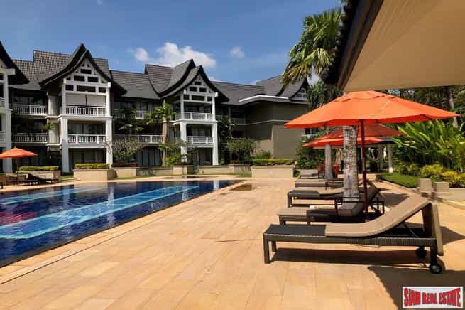 Condominium in Ban Choeng Thale, Phuket 10114776