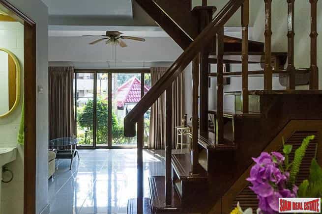 Condominium in Ban Dong Kham, Phuket 10114808