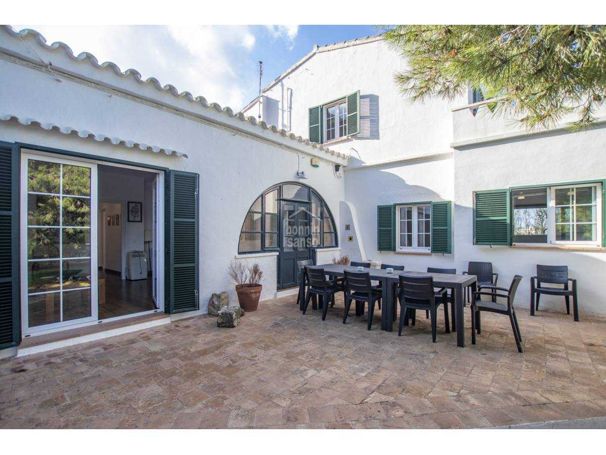 بيت في Es Castell, Balearic Islands 10114855