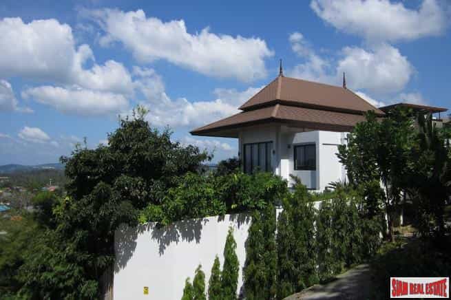 House in Tambon Choeng Thale, Chang Wat Phuket 10115104