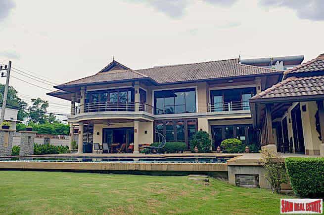 Huis in Ban Nai Han, Phuket 10115207