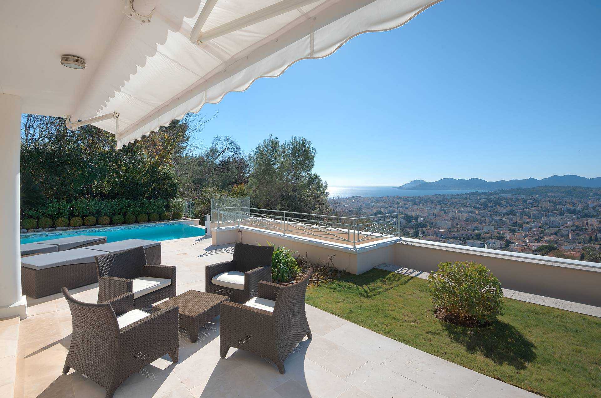 Hus i Cannes, Provence-Alpes-Cote d'Azur 10115697