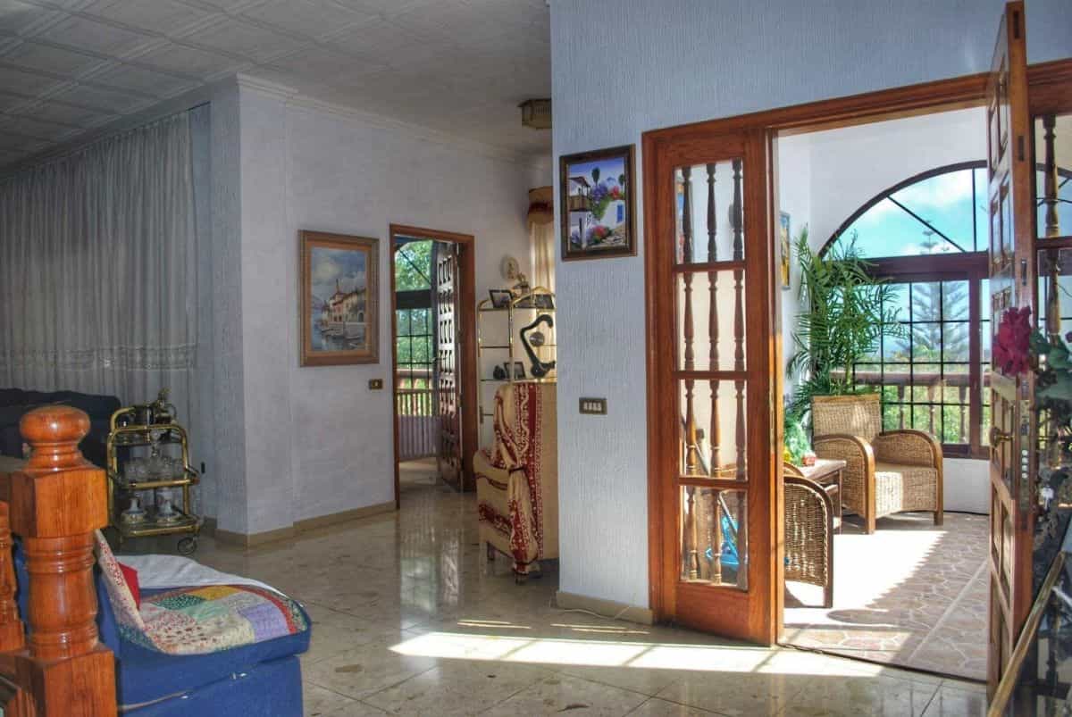 жилой дом в Oroteanda Baja, Canarias 10115887