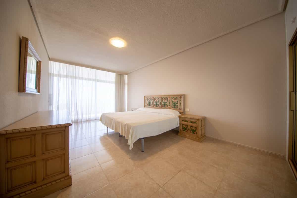 Квартира в Adeje, Canarias 10115889