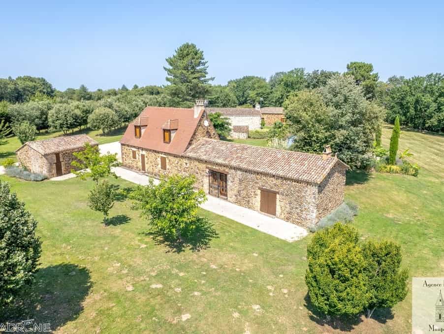 House in Monpazier, Nouvelle-Aquitaine 10115923