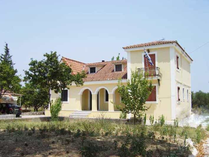 rumah dalam Bochali, Ionia Nisia 10116059