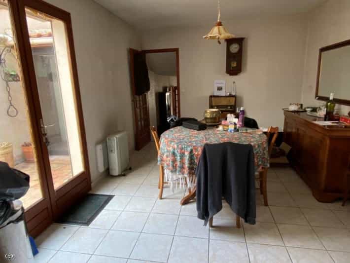 Dom w Verteuil-sur-Charente, Nowa Akwitania 10116065