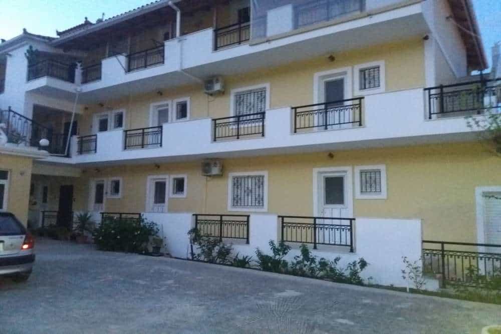 Condominium dans Bochali, Ionia Nisia 10116077