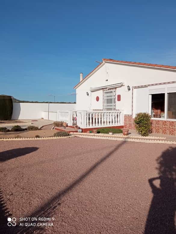Будинок в les Salines d'Elda, Comunidad Valenciana 10116187