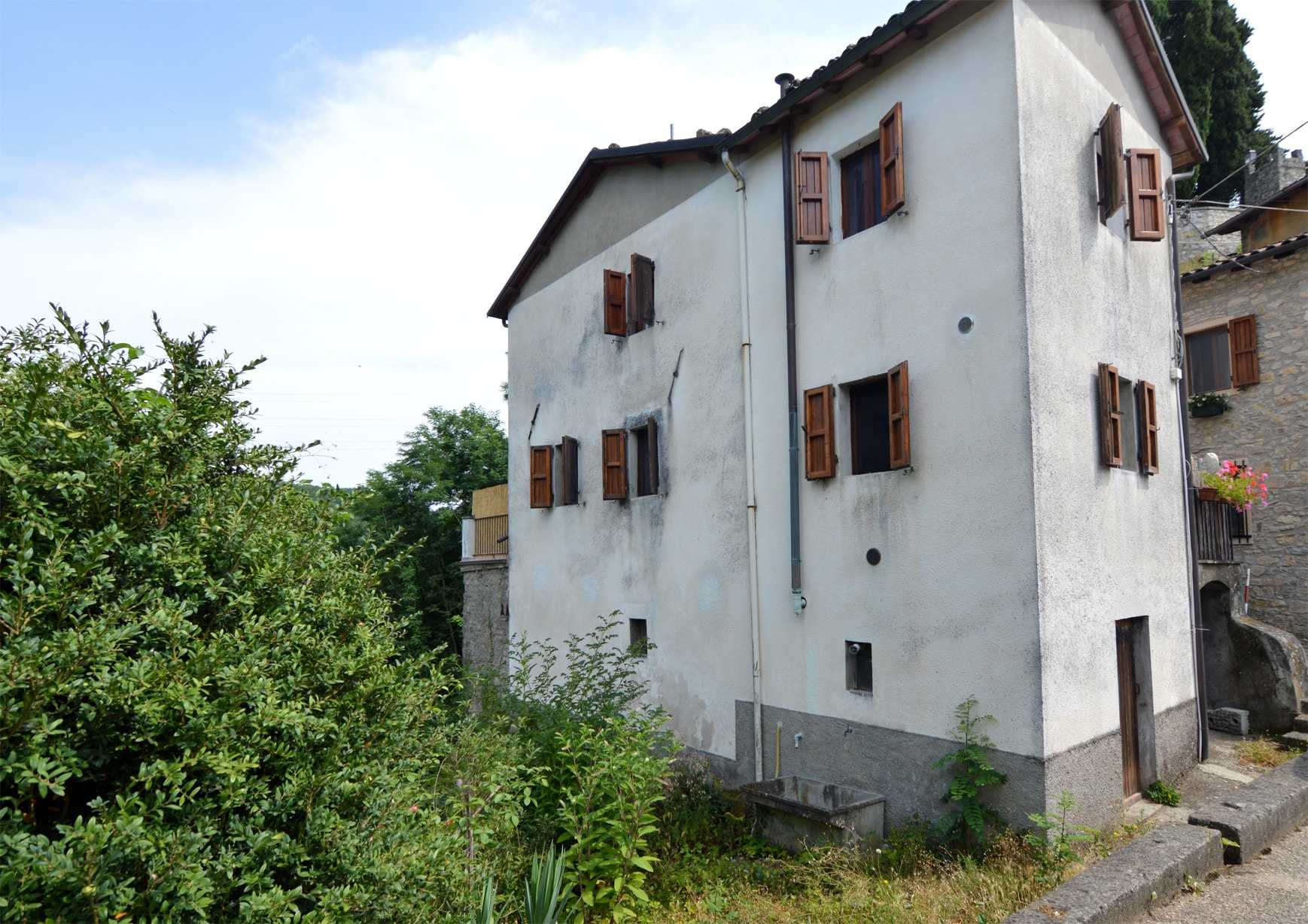 Huis in Castelnuovo di Garfagnana, Toscana 10116197