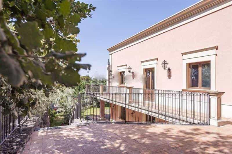 Casa nel Palermo, Sicilia 10116283