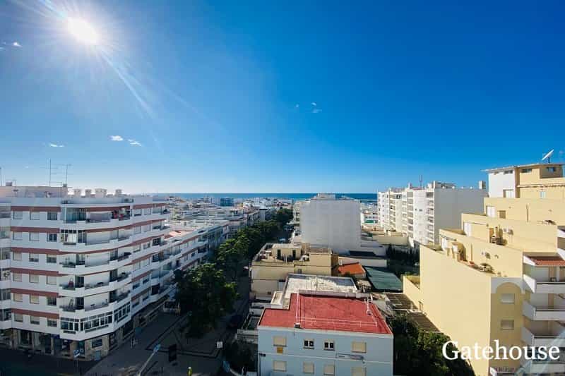 Condominium dans Quarteira, Faro District 10116328