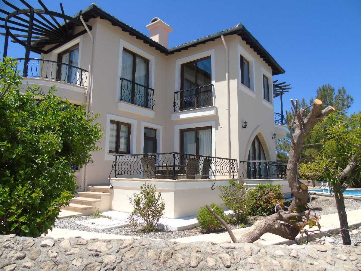 casa en Kyrenia, Kerineia 10116431