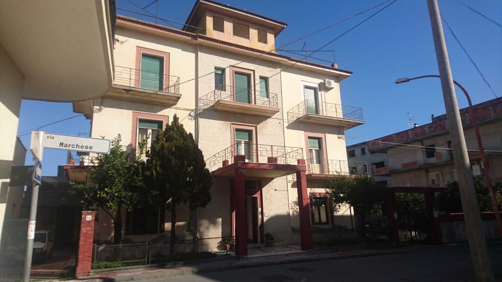 Condominium in Bianco, Calabrië 10116643