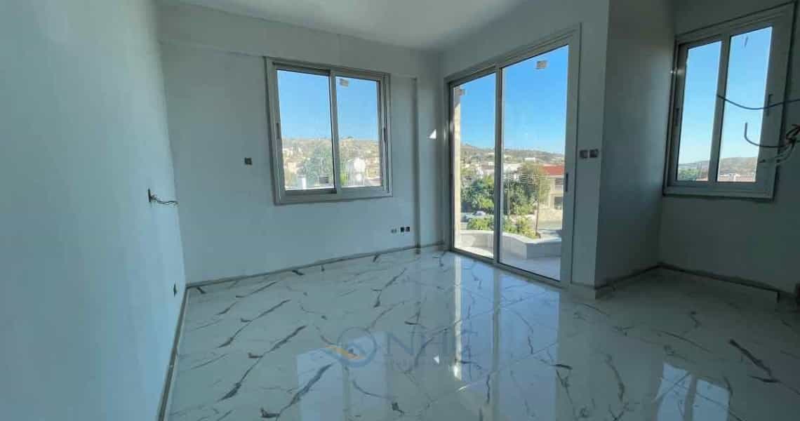 Condominio nel Mesa Chorio, Paphos 10117018