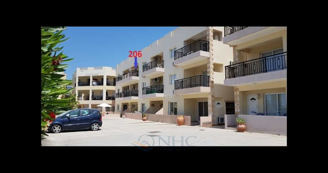 Condominium in Paphos, Pafos 10117024