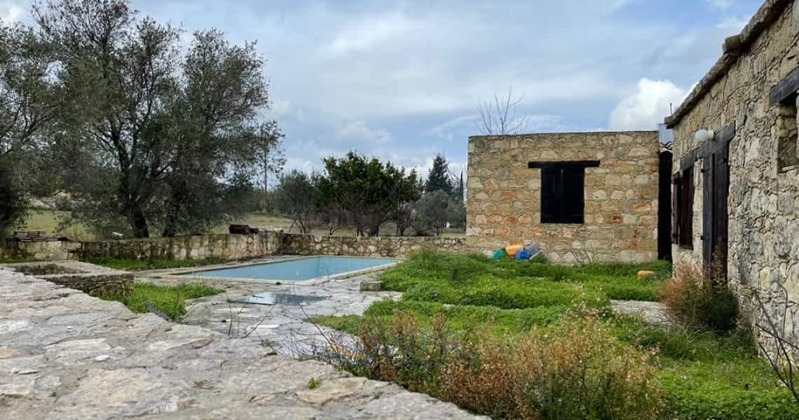 Hus i Pano Akourdaleia, Paphos 10117059