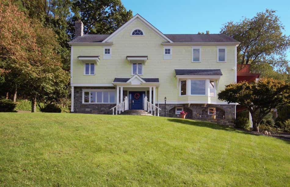 House in Briarcliff Manor, New York 10117081
