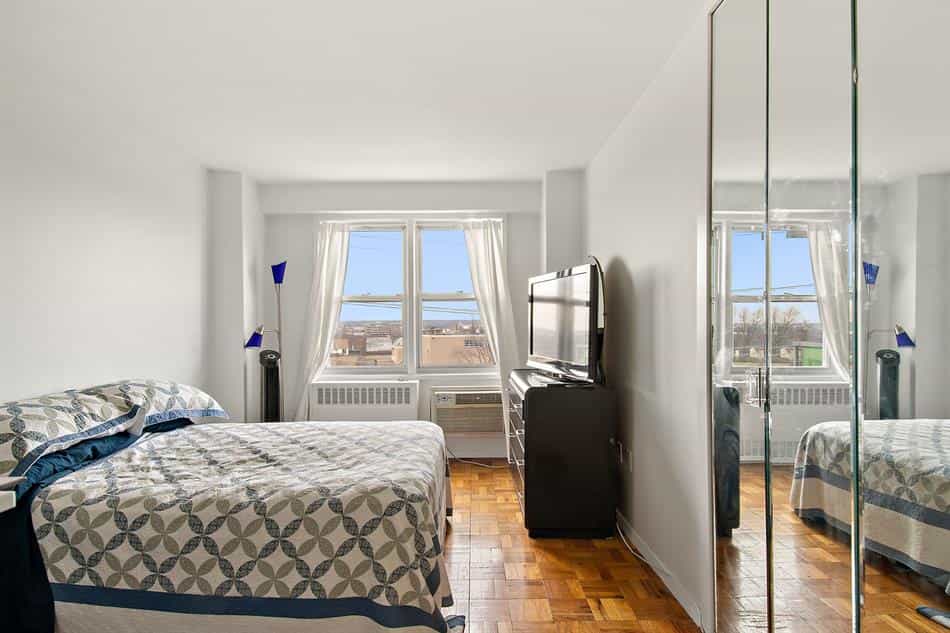 Condominium in Yonkers, New York 10117469