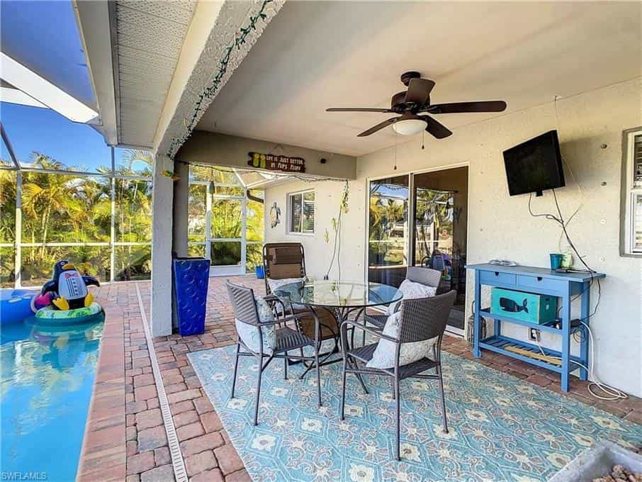Будинок в Cape Coral, Florida 10117842