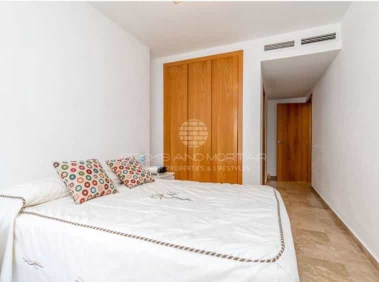 Condominium in Valencia, Valencia 10117933