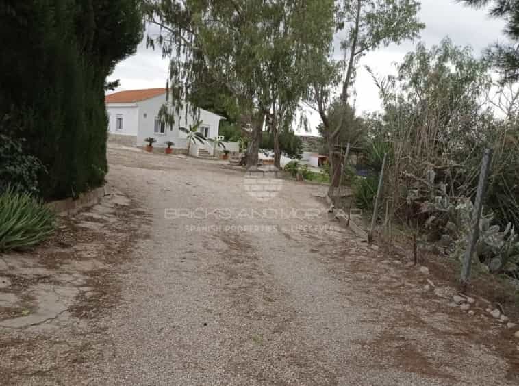 بيت في Montserrat, Valencia, Valencian Community 10117960