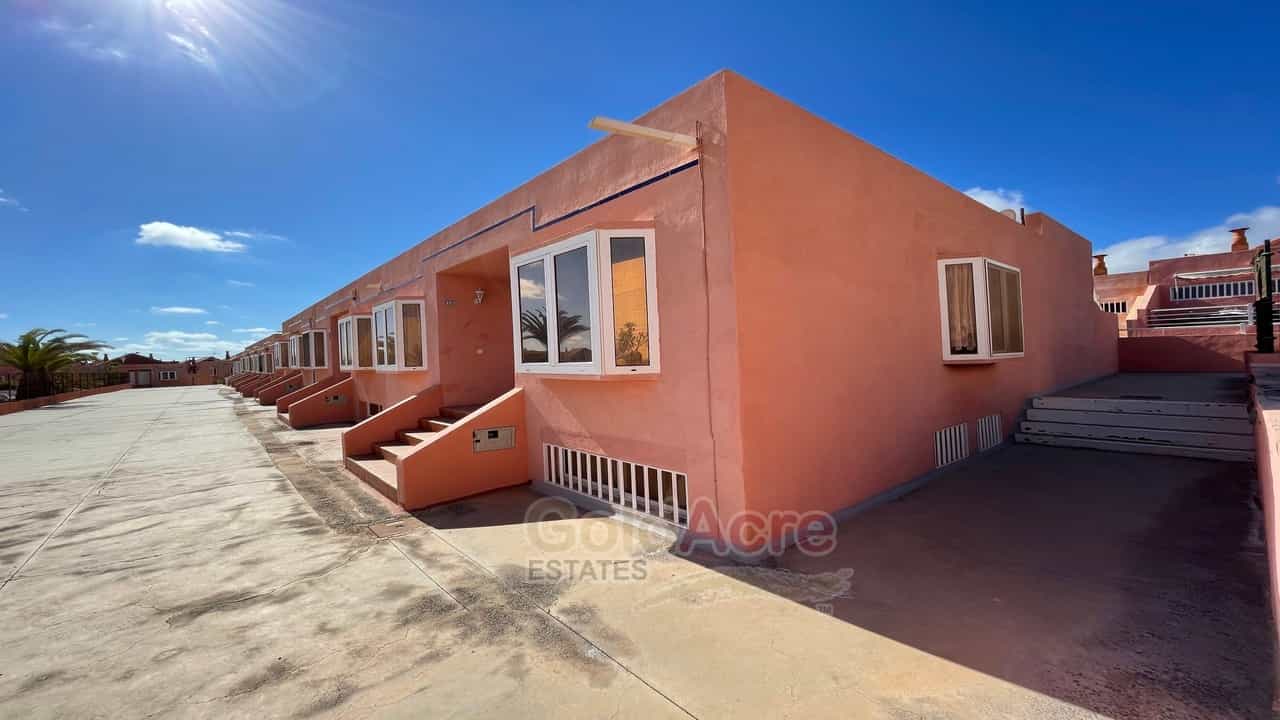 жилой дом в Пуэрто-дель-Росарио, Канарские острова 10117983