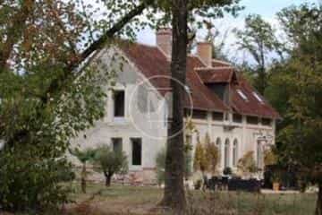 Talo sisään Selles-sur-Cher, Centre-Val de Loire 10118048