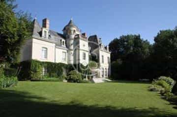 Hus i Chatellerault, Nouvelle-Aquitaine 10118105