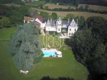Hus i Châtellerault, Nouvelle-Aquitaine 10118105