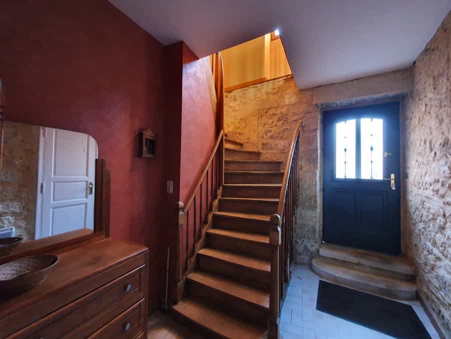 House in Lalinde, Nouvelle-Aquitaine 10118474
