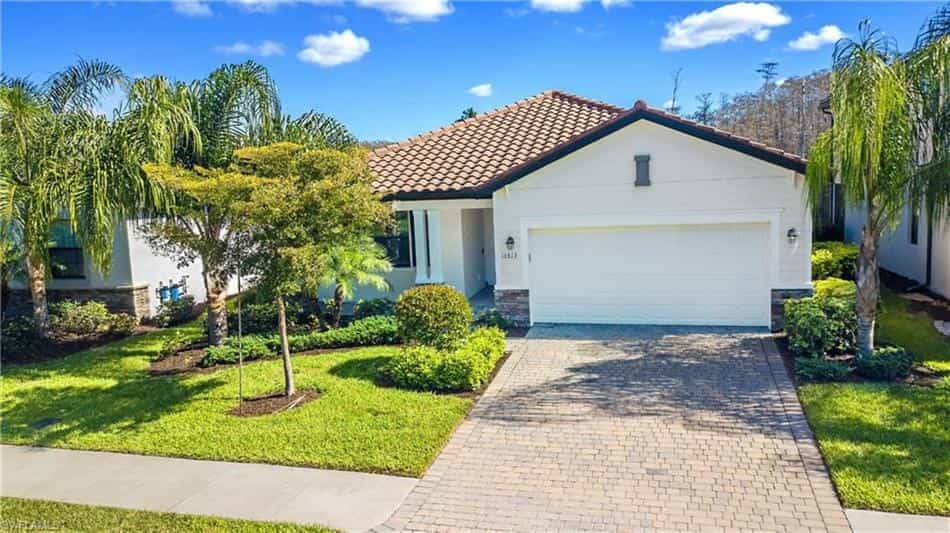 House in Fort Myers, Florida 10118507