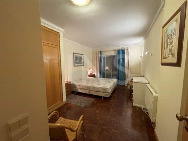 Condominium in Cascais, Lisboa 10118547