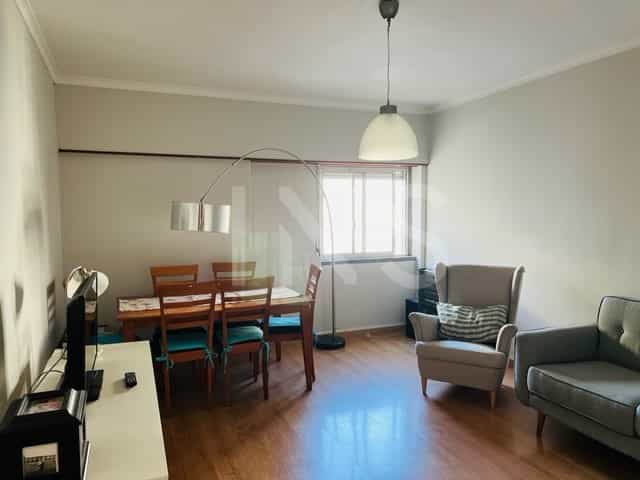 公寓 在 Parede, Lisboa 10118551
