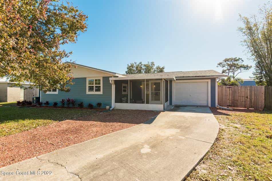 House in West Melbourne, Florida 10118779