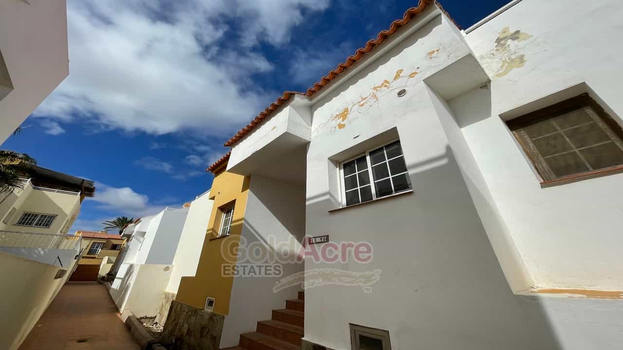 House in La Oliva, Canary Islands 10119107