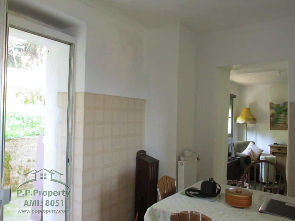 жилой дом в Флор да Роза, Коимбра 10119209