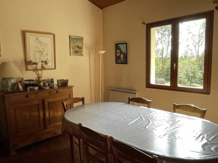 بيت في Masseube, Occitanie 10119343