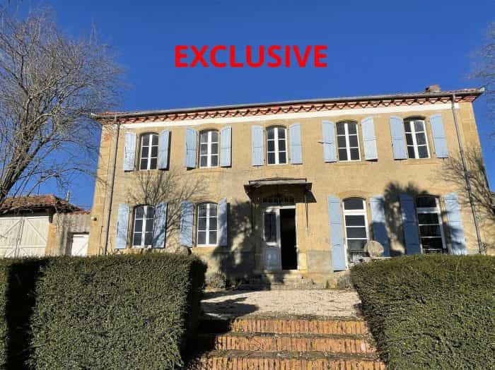 Rumah di Castelnau-Magnoac, Oksitanie 10119359