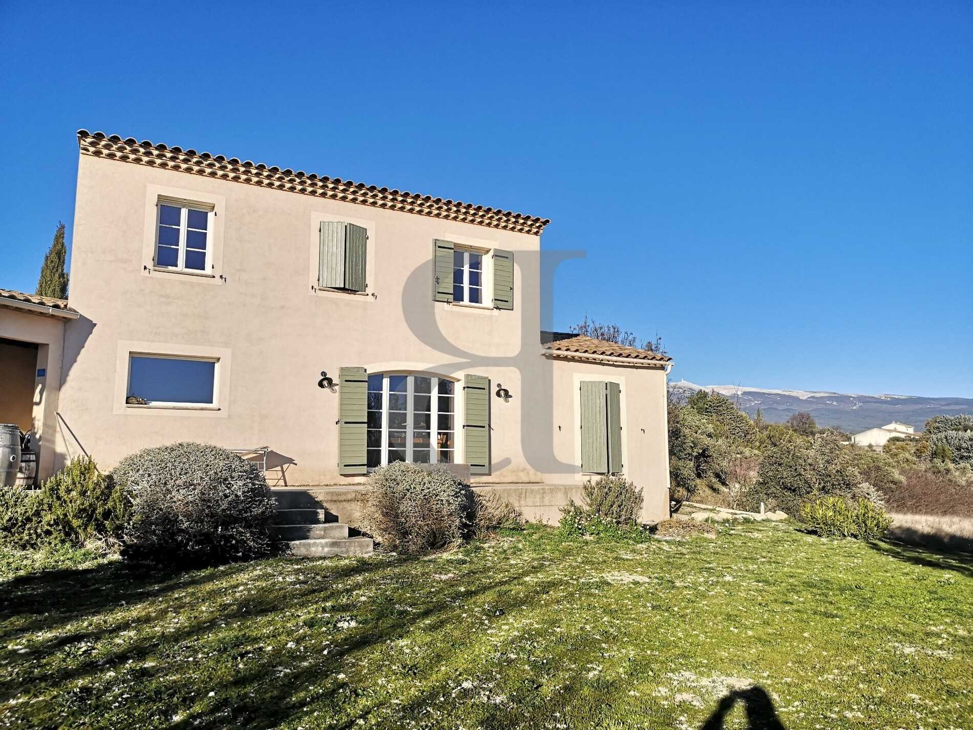 Talo sisään Mazan, Provence-Alpes-Cote d'Azur 10119366