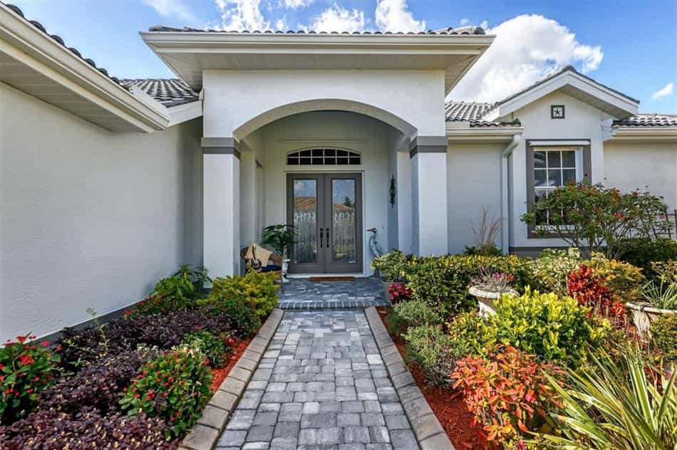 House in Tatum, Florida 10119436