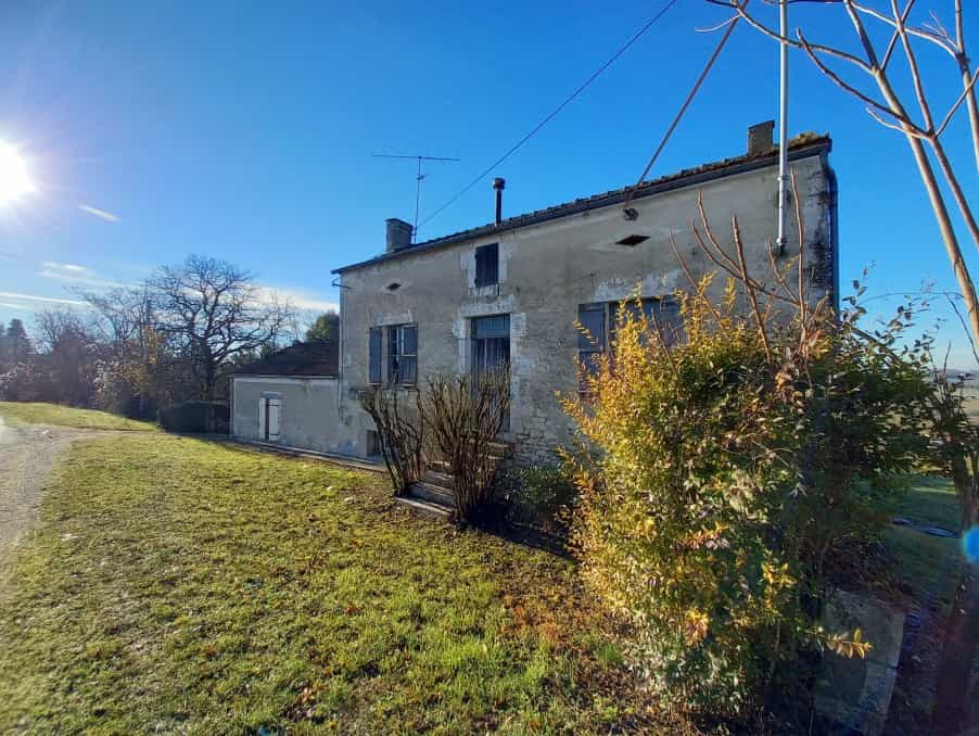 House in Castillonnès, Nouvelle-Aquitaine 10119556