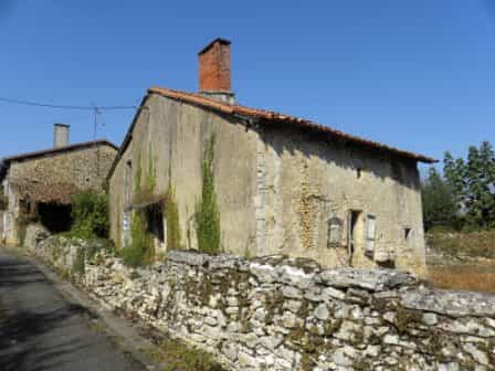 Hus i Saint-Claud, Nouvelle-Aquitaine 10119626