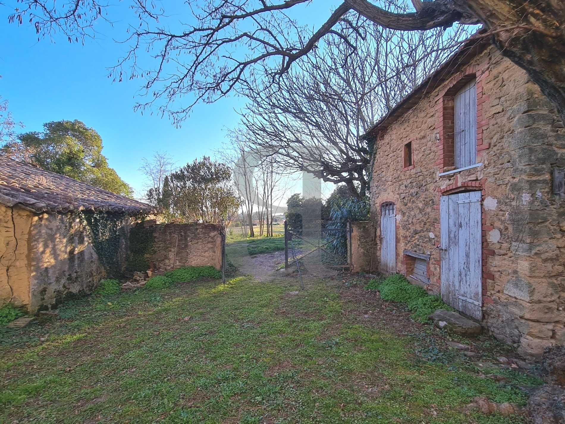 房子 在 Sérignan-du-Comtat, Provence-Alpes-Côte d'Azur 10119748