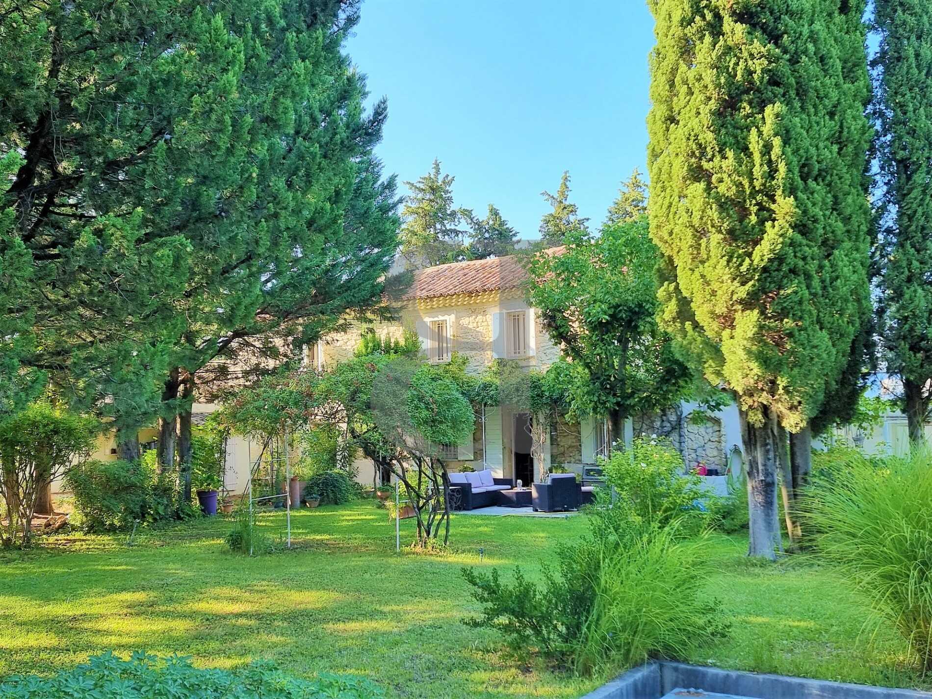 Rumah di Mazan, Provence-Alpes-Cote d'Azur 10119887