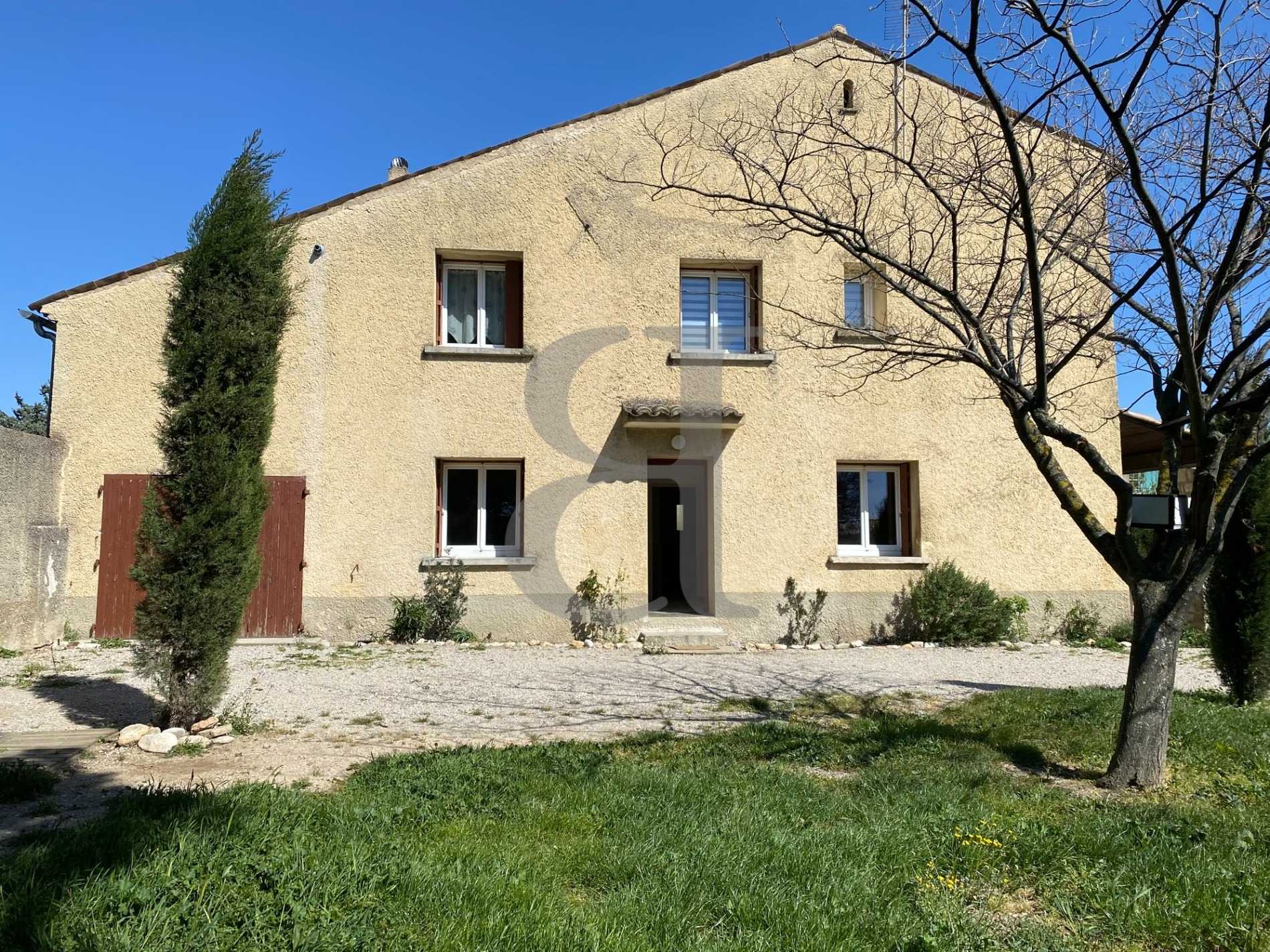 Huis in Visan, Provence-Alpes-Côte d'Azur 10120497