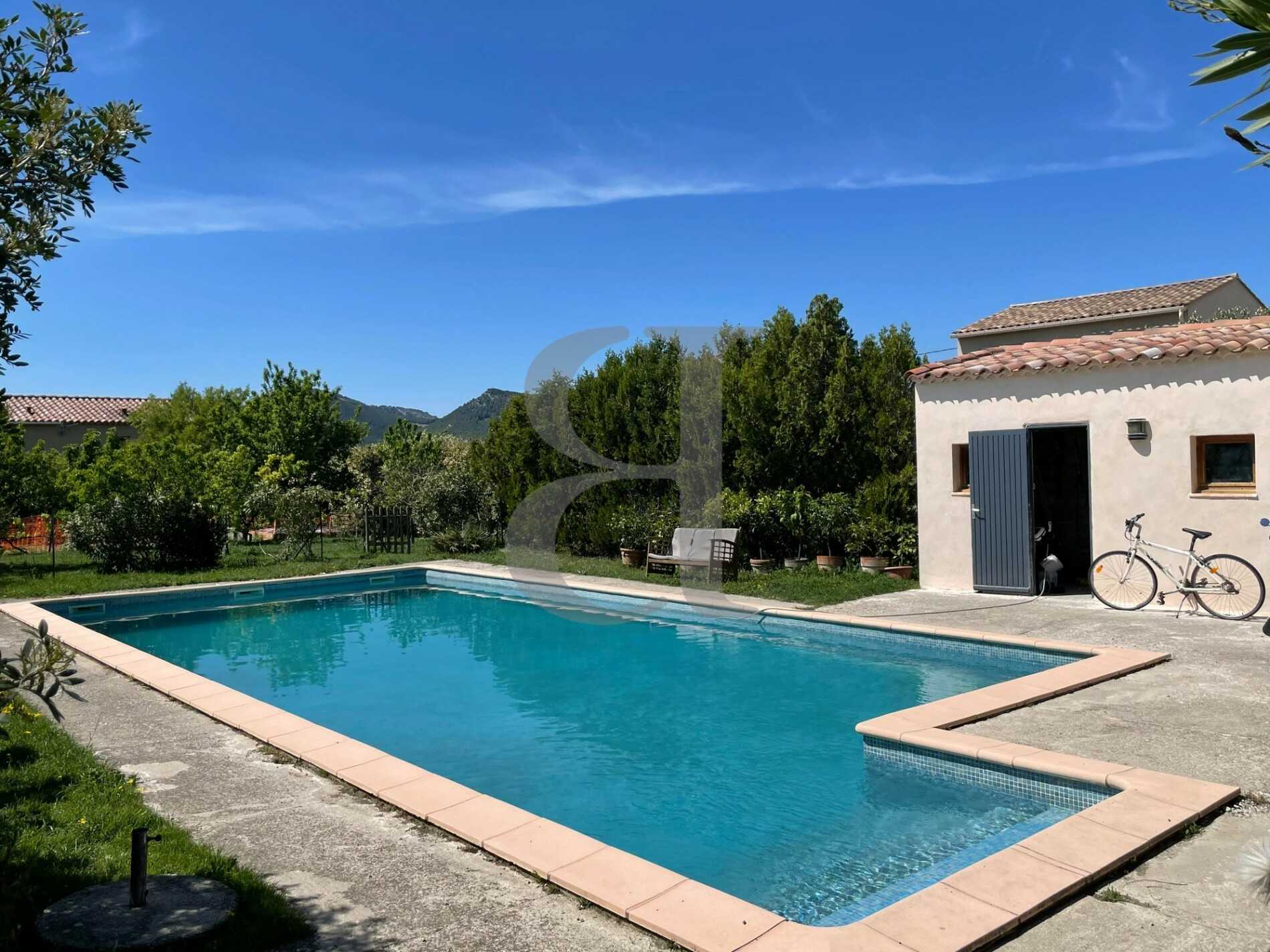 Rumah di Caromb, Provence-Alpes-Cote d'Azur 10120572